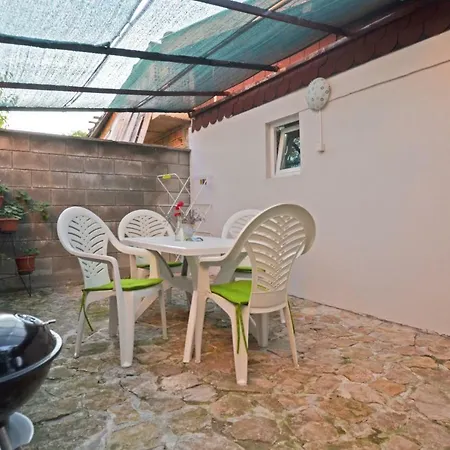 Πανσιόν Bistra Guest Kranevo