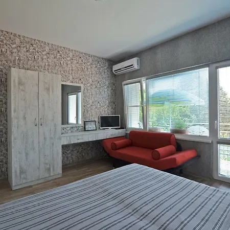 Πανσιόν Bistra Guest